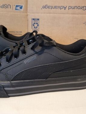 Puma Men's All-Black Low-Top Sneakers with Subtle Platform